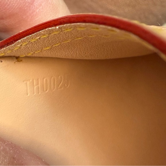 [SOLD] Authentic LOUIS VUITTON Monogram Porte Tresor International Wallet - Picture 17 of 17